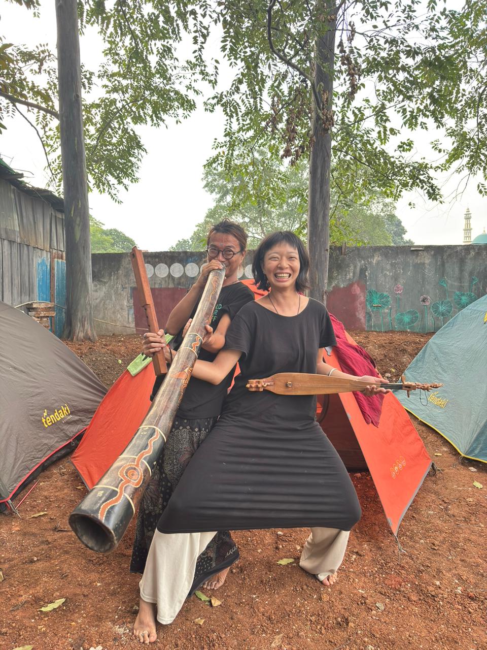 Gunakan Musik dan Tari sebagai Bahasa Universal